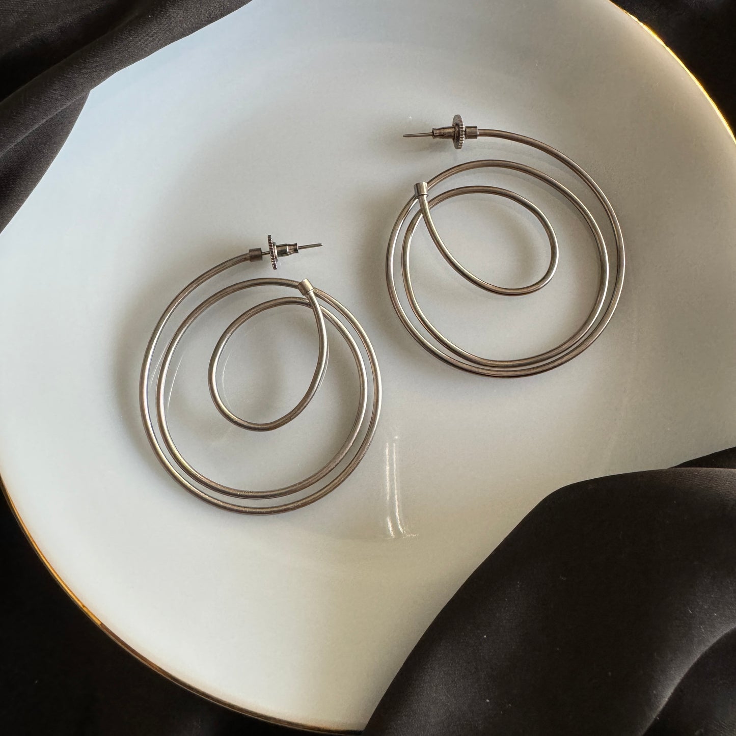 ARYA HOOPS - GRAPHITE