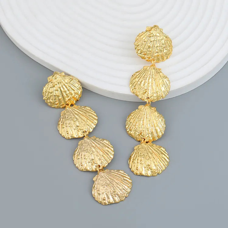 Seashell Gold Earrings