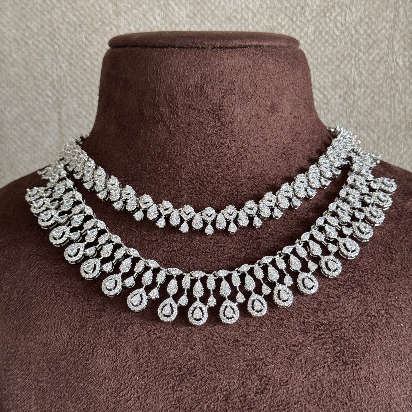 GIANA DIAMOND NECKLACE