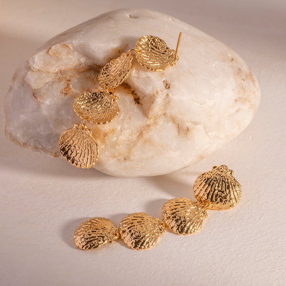 Seashell Gold Earrings