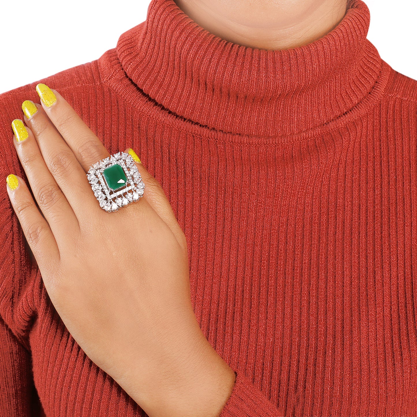 Emerald Glare Ring