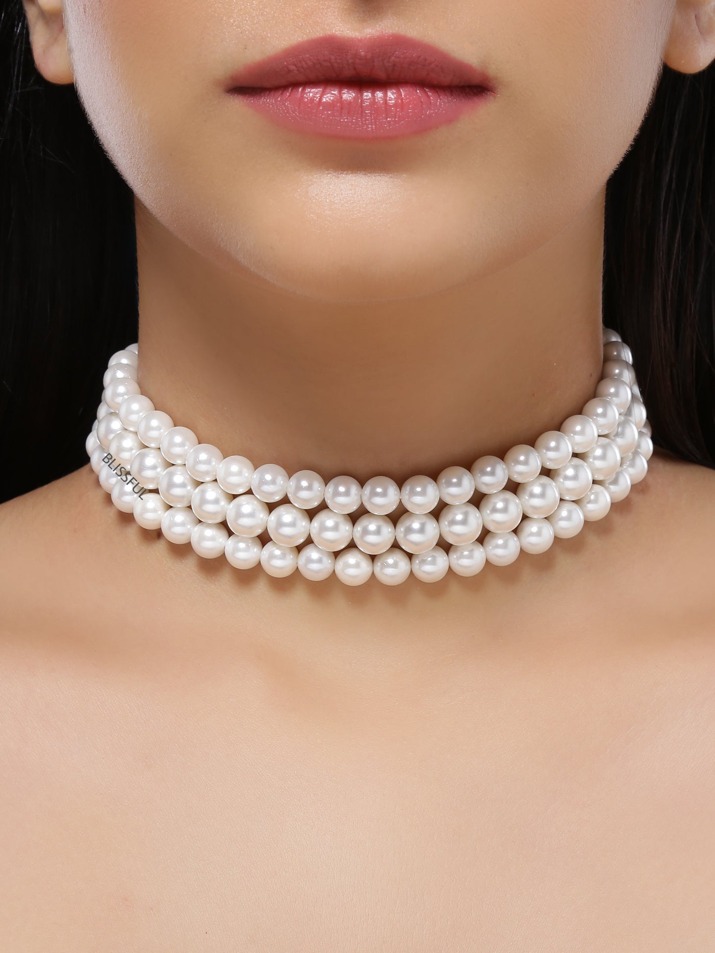Clara Pearl Choker