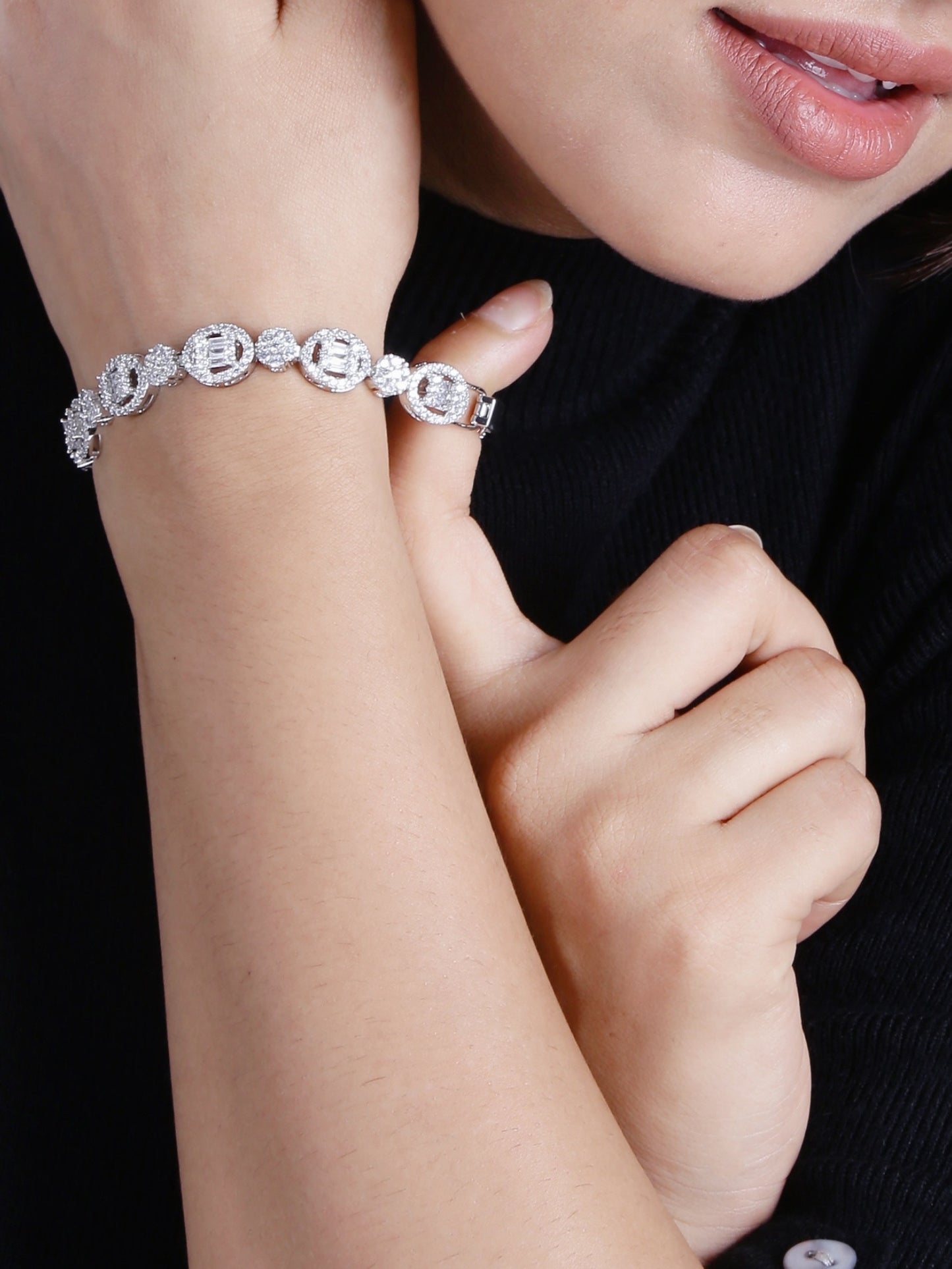 Layla Tennis Bracelet