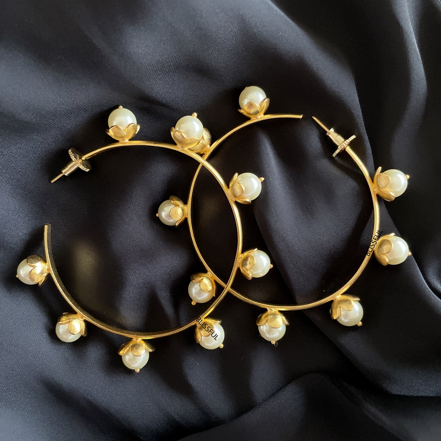 Rianna Hoops