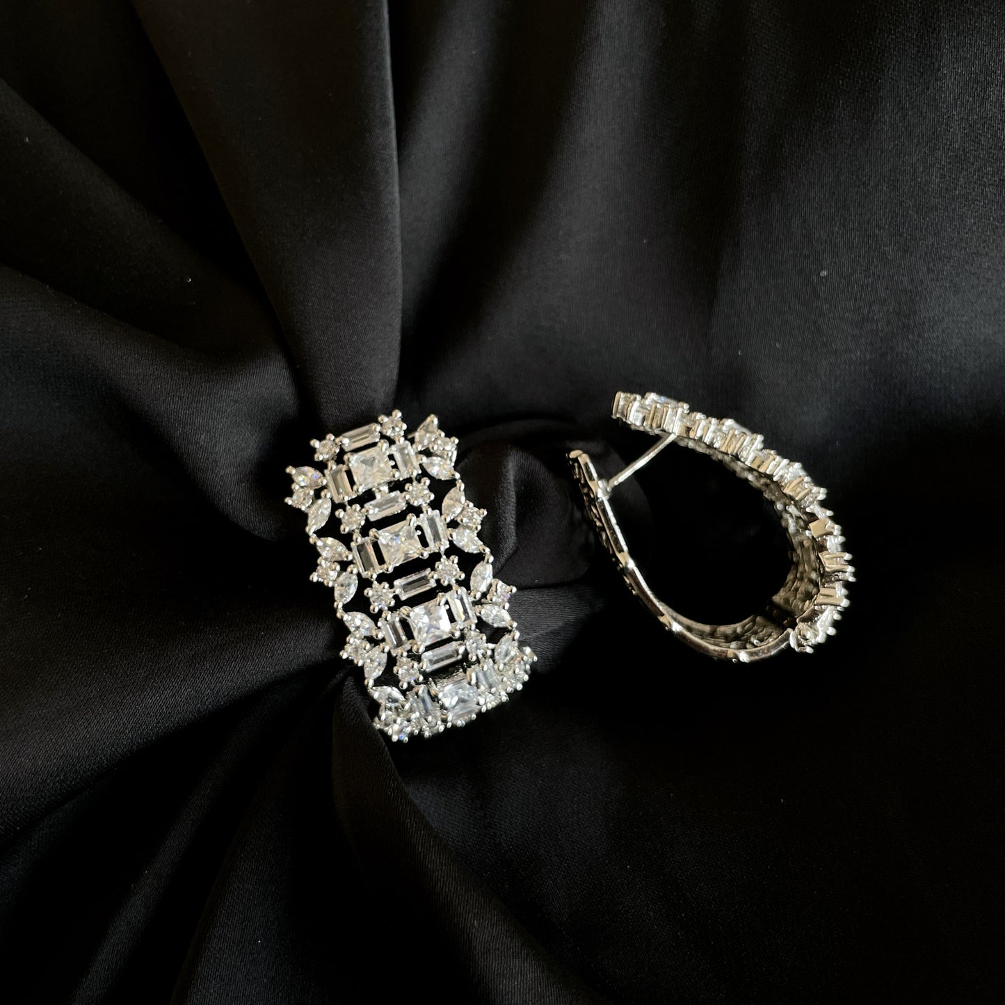 Cari Earrings