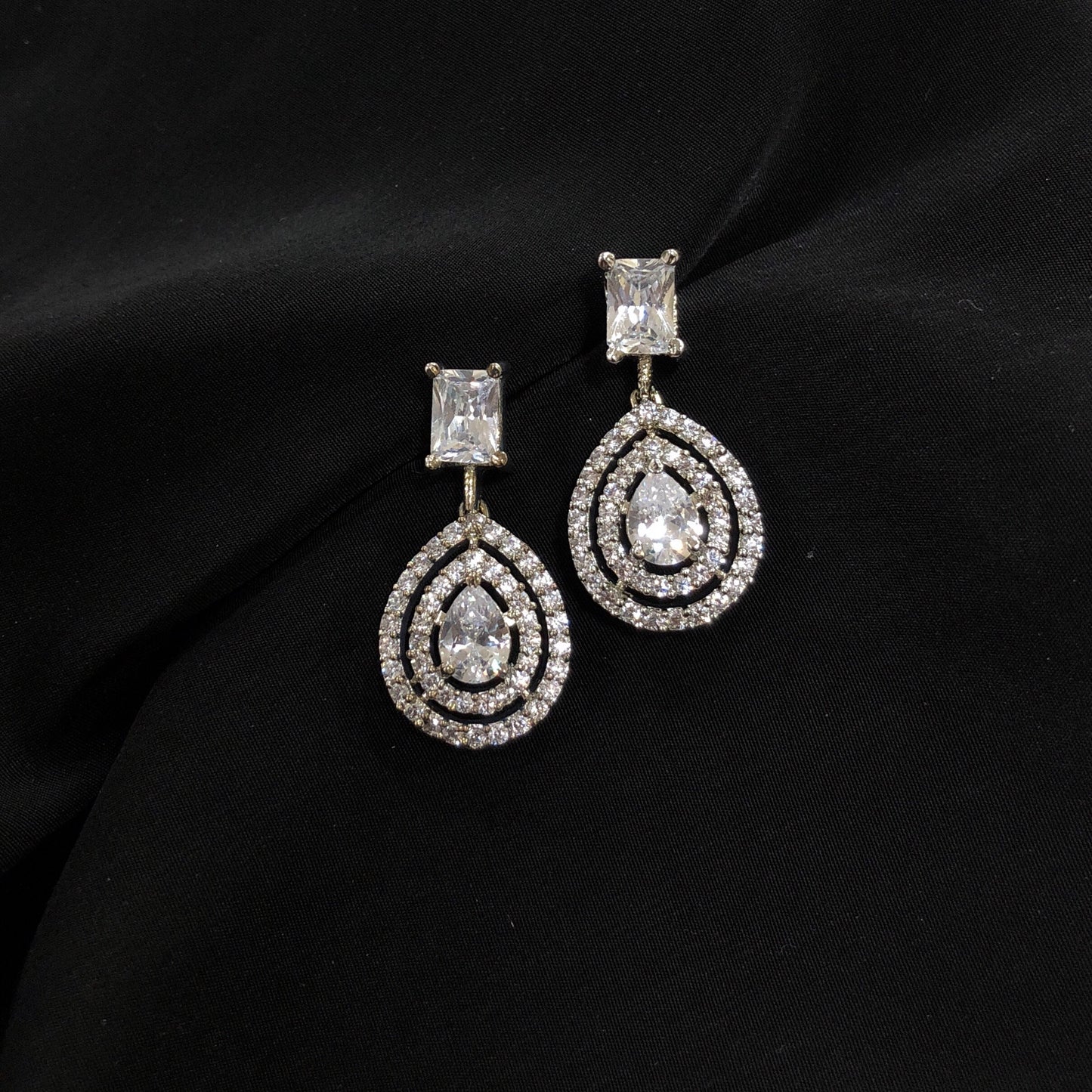 Silver Naiya Earrings