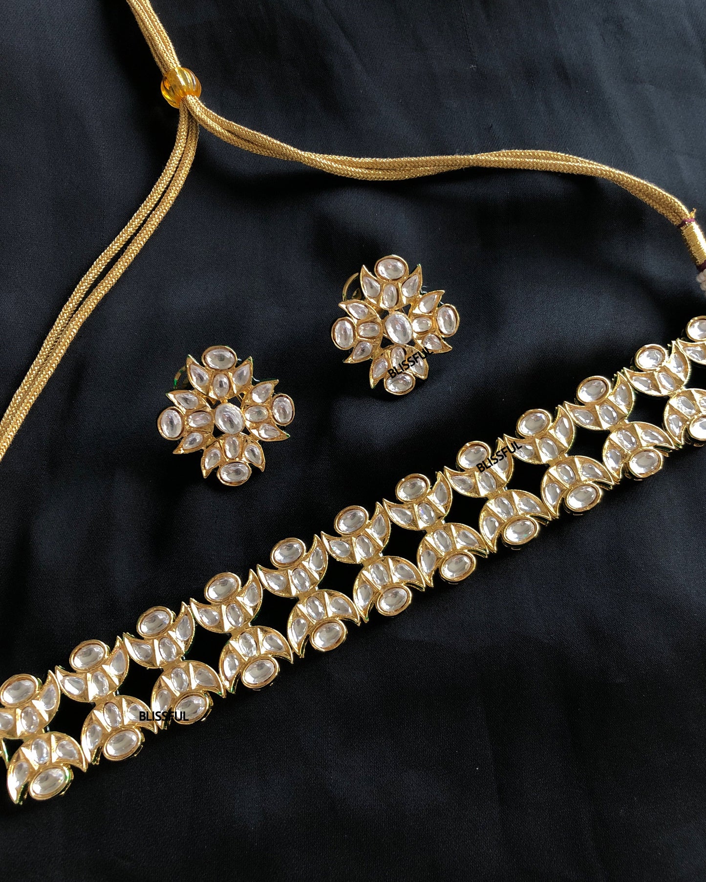 CHAAND CHOKER