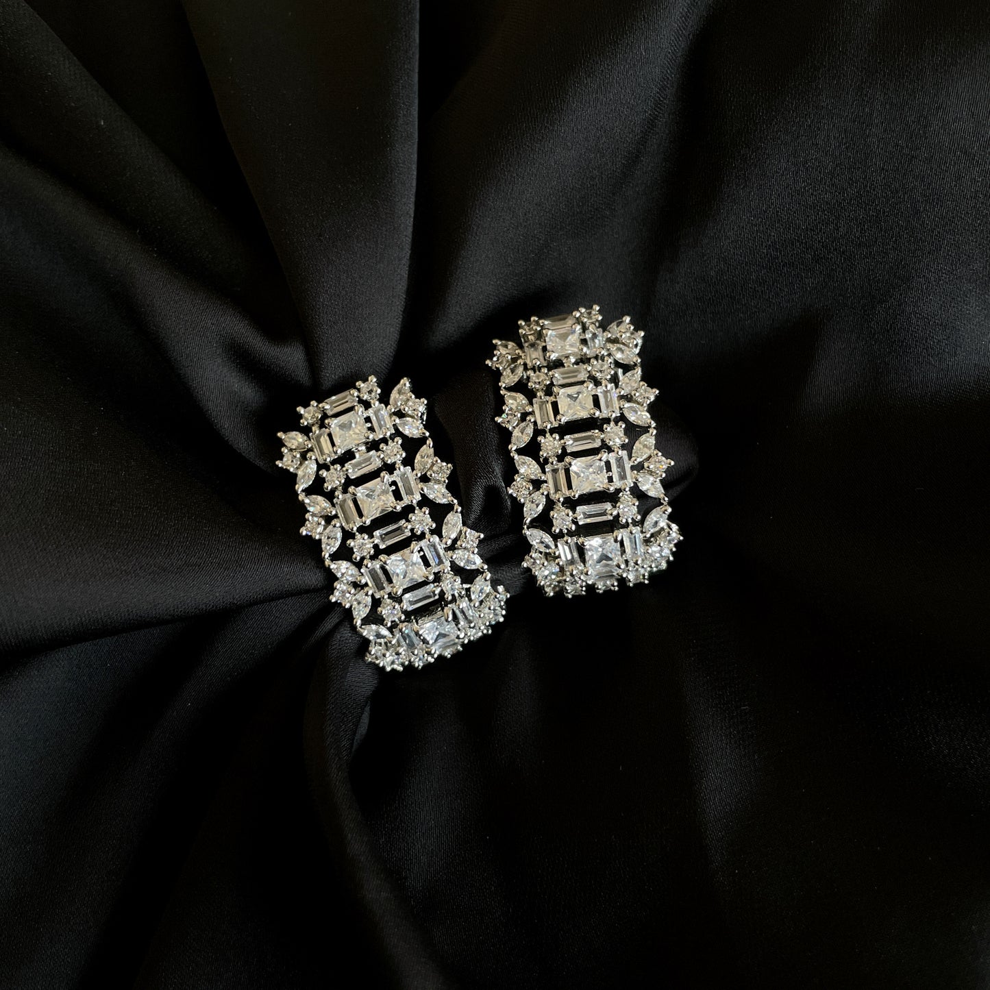 Cari Earrings