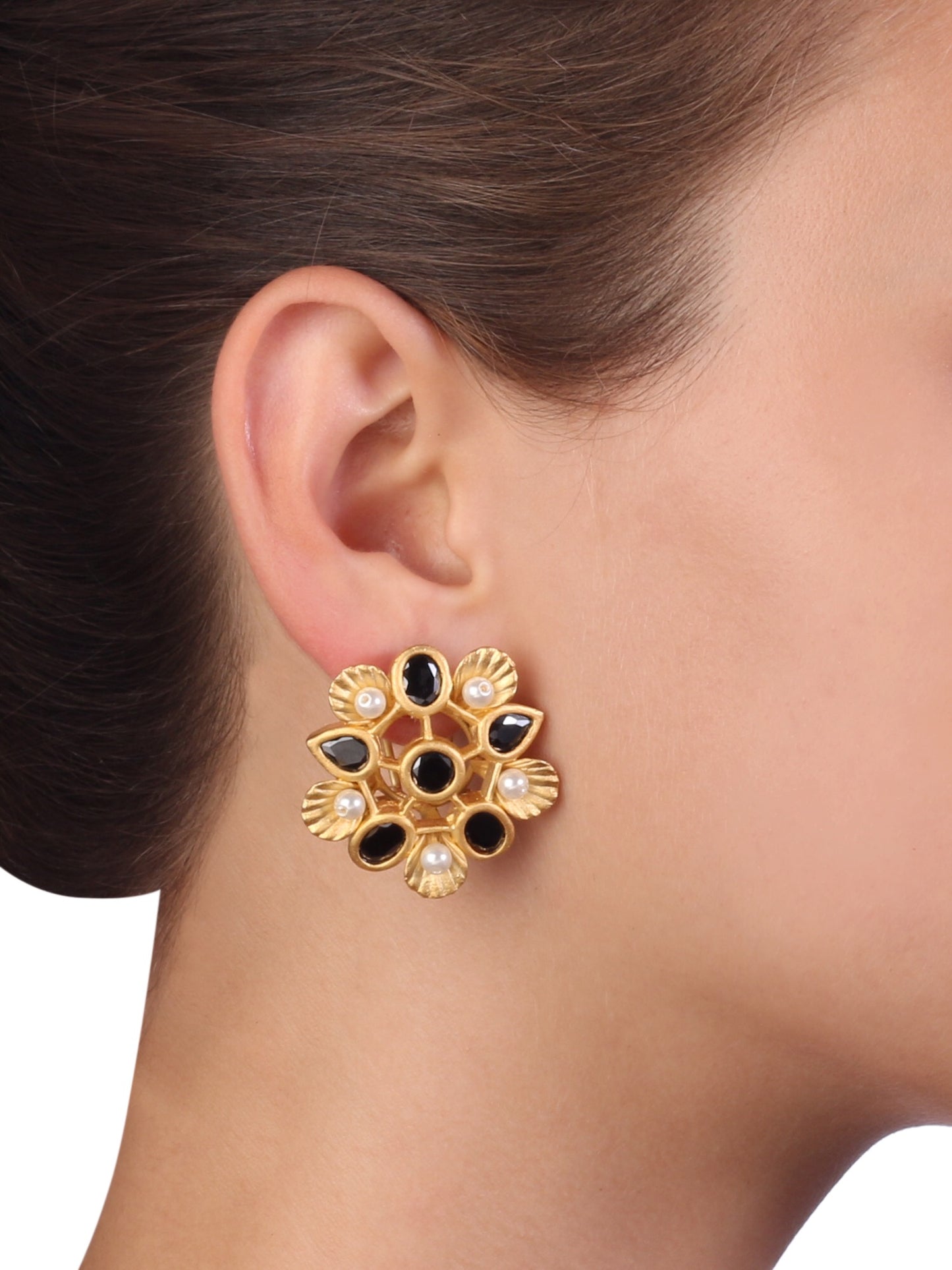 Sera Studs