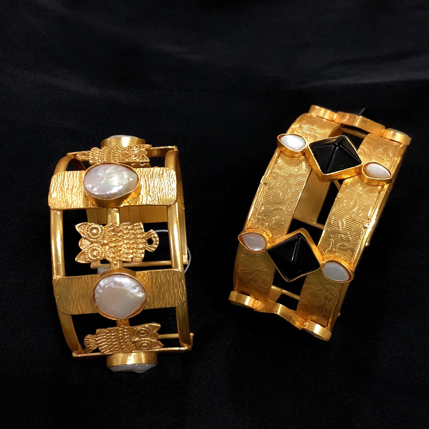 Baroque Handcuff
