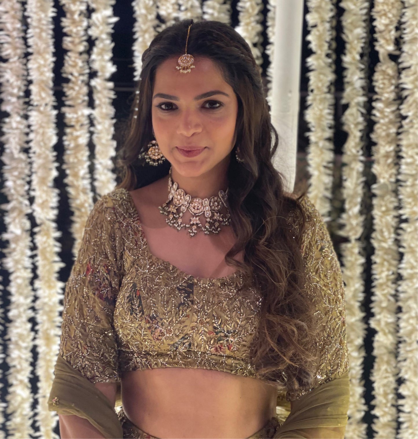 Kundan Maang Tikka