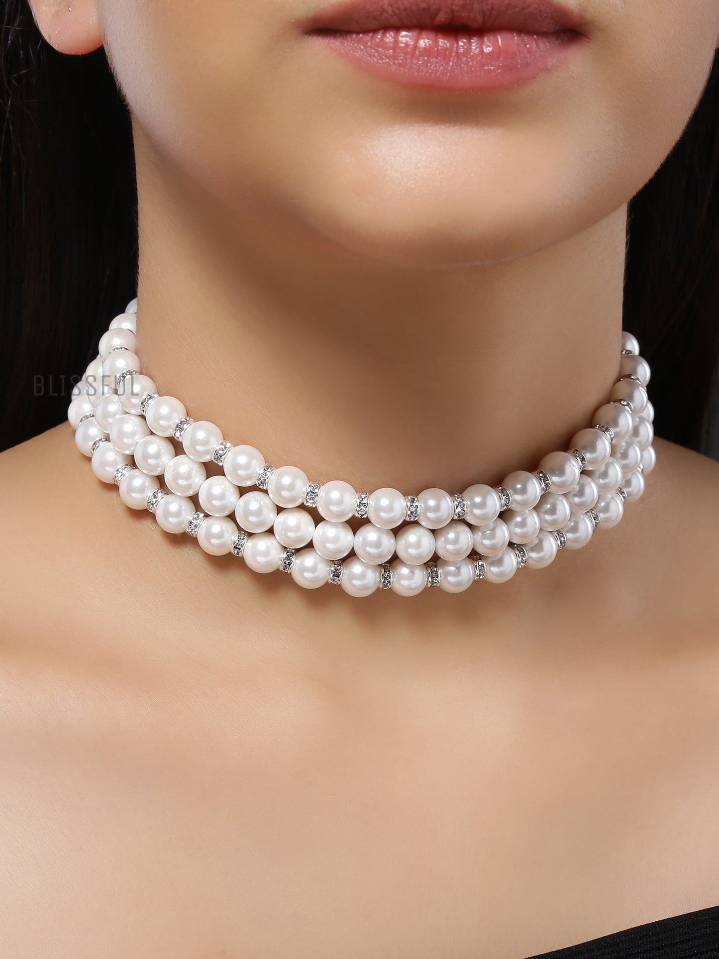 Clara II Pearl Choker