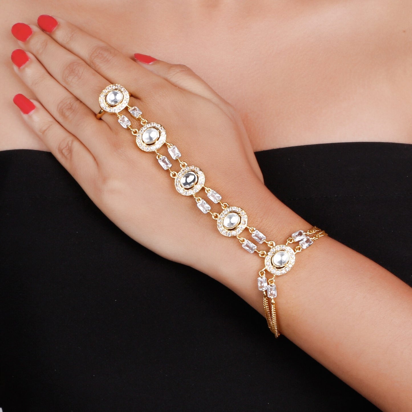 Shezan Hand Harness