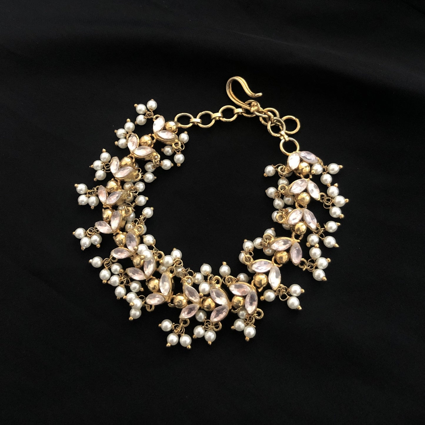 Zarina Pearl Bracelet