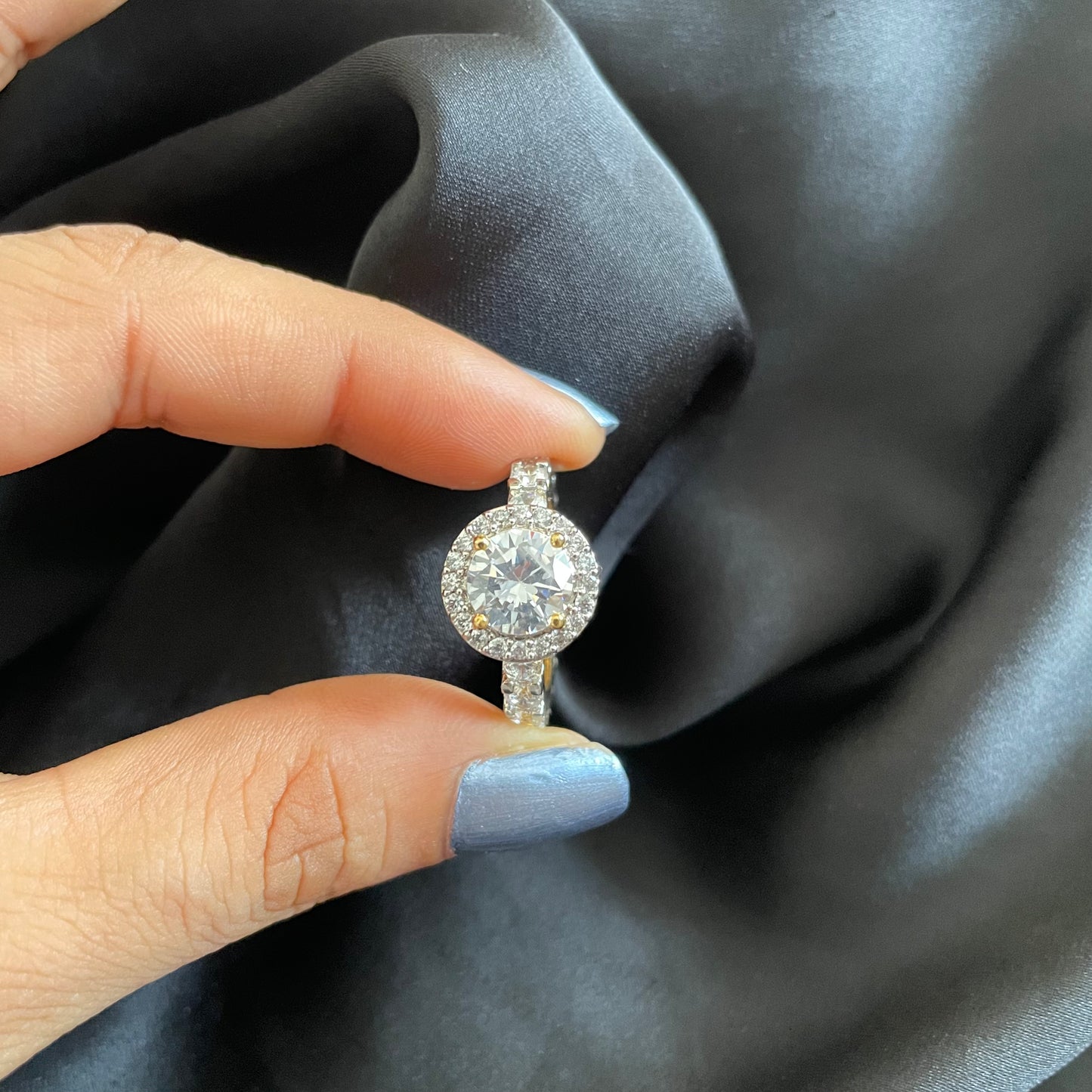 SOLITAIRE RING