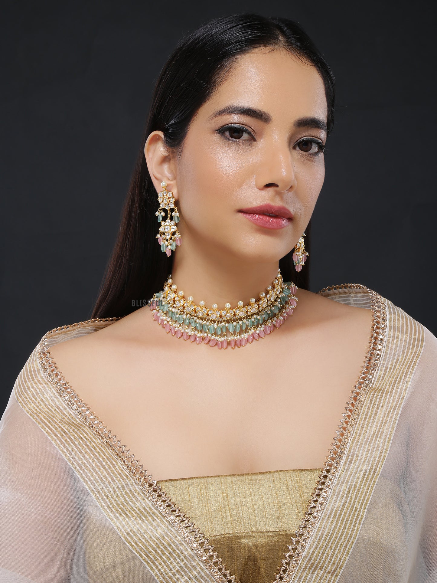 RAIMA NECKLACE