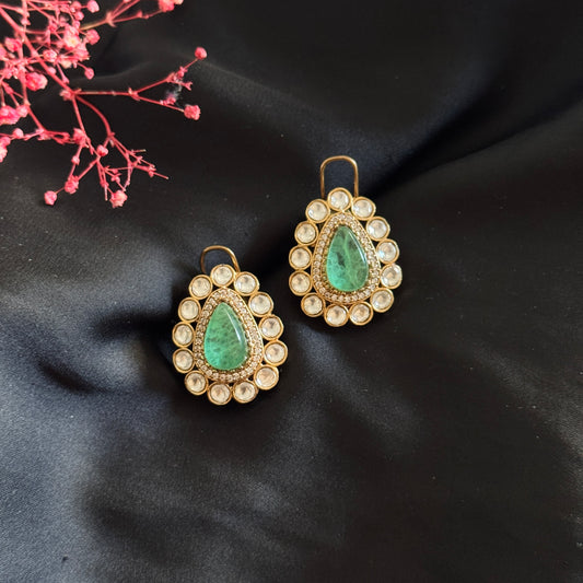 Rubab Kundan Studs