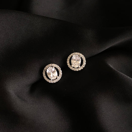 Oval Halo Solitare Earrings